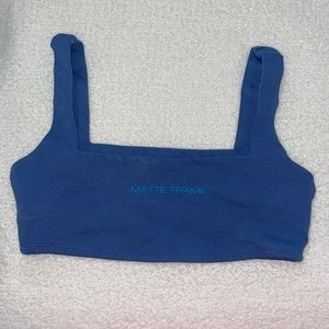Matte Frame sports bra / workout crop top